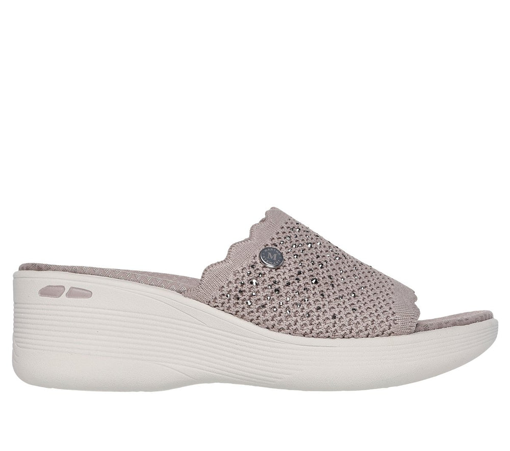 Skechers Martha Stewart: Pier-Lite - Light Essence - Women