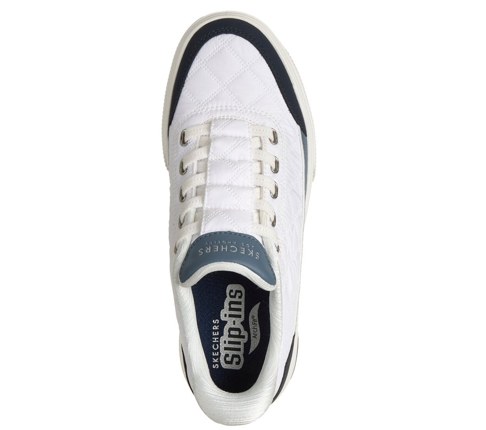 Skechers Slip-ins: Arch Fit Arcade - Cozy Fit Cuddle Steps - Women