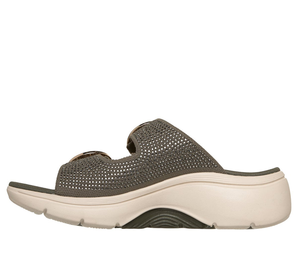 Skechers Martha Stewart: GO WALK Arch Fit 2.0 Sandal - Showstopper - Women|New Arrivals