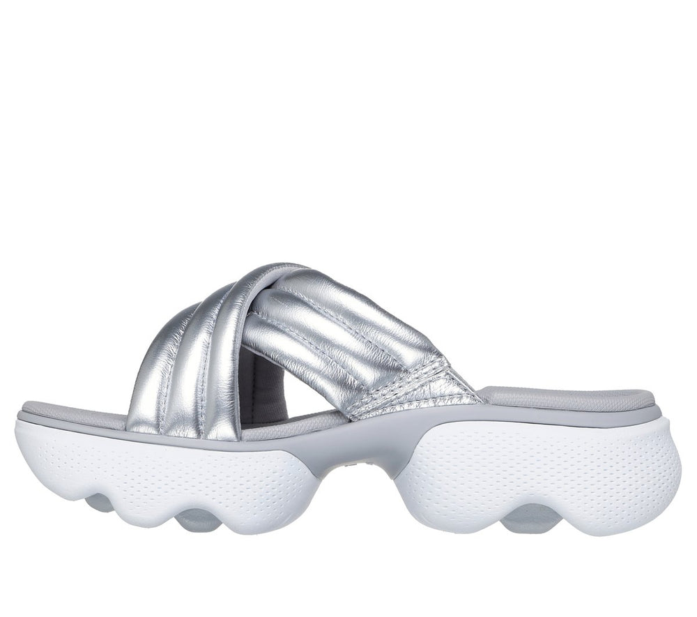 Skechers Martha Stewart:Massage Fit Edge - Shine Bright - Women