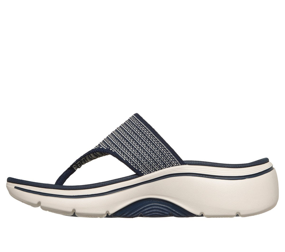 Skechers GO WALK Arch Fit 2.0 Sandal -Resort Day - Women|New Arrivals