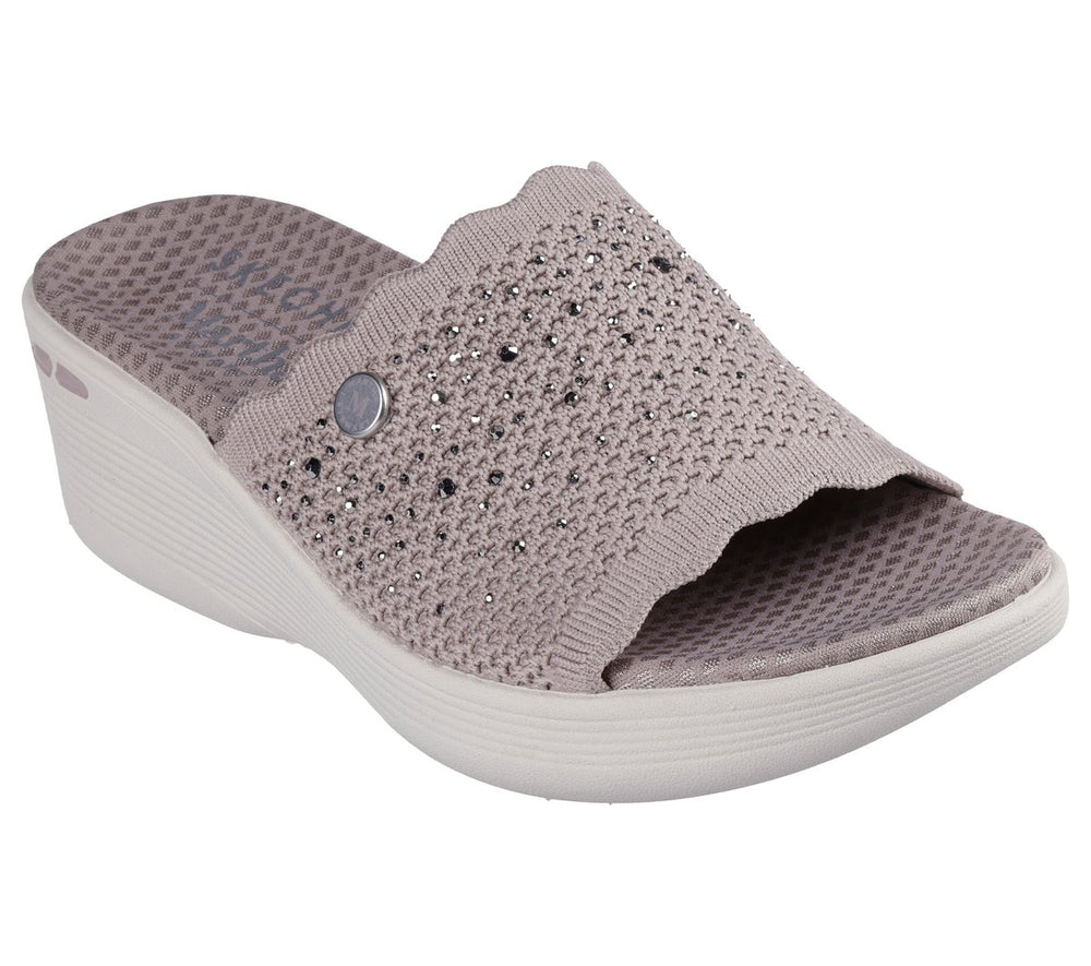 Skechers Martha Stewart: Pier-Lite - Light Essence - Women