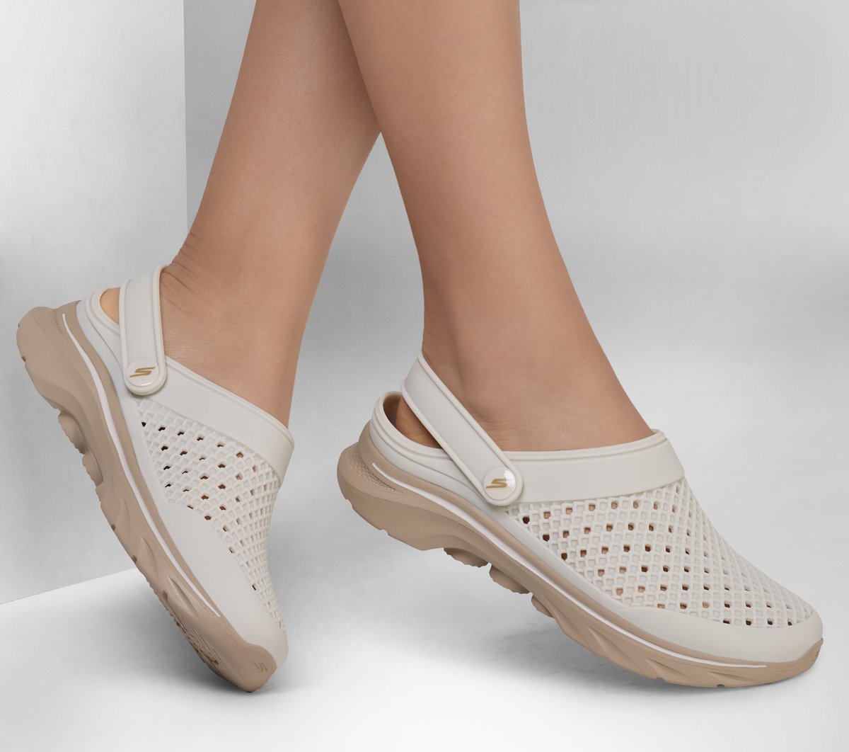 Skechers Foamies: GO WALK 7 - Joyous - Women