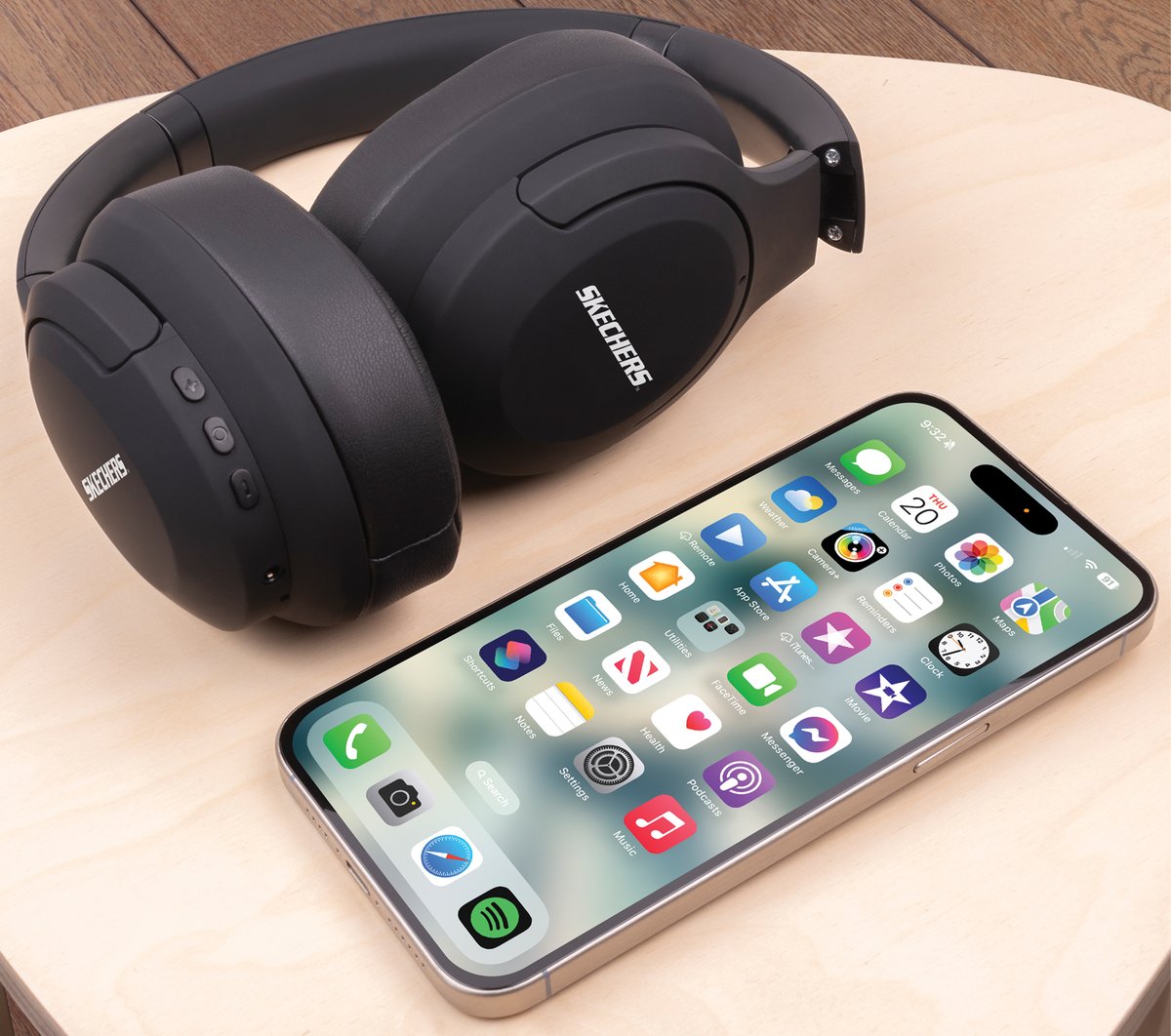 Skechers Wireless Over Ear Headphones - Clothing