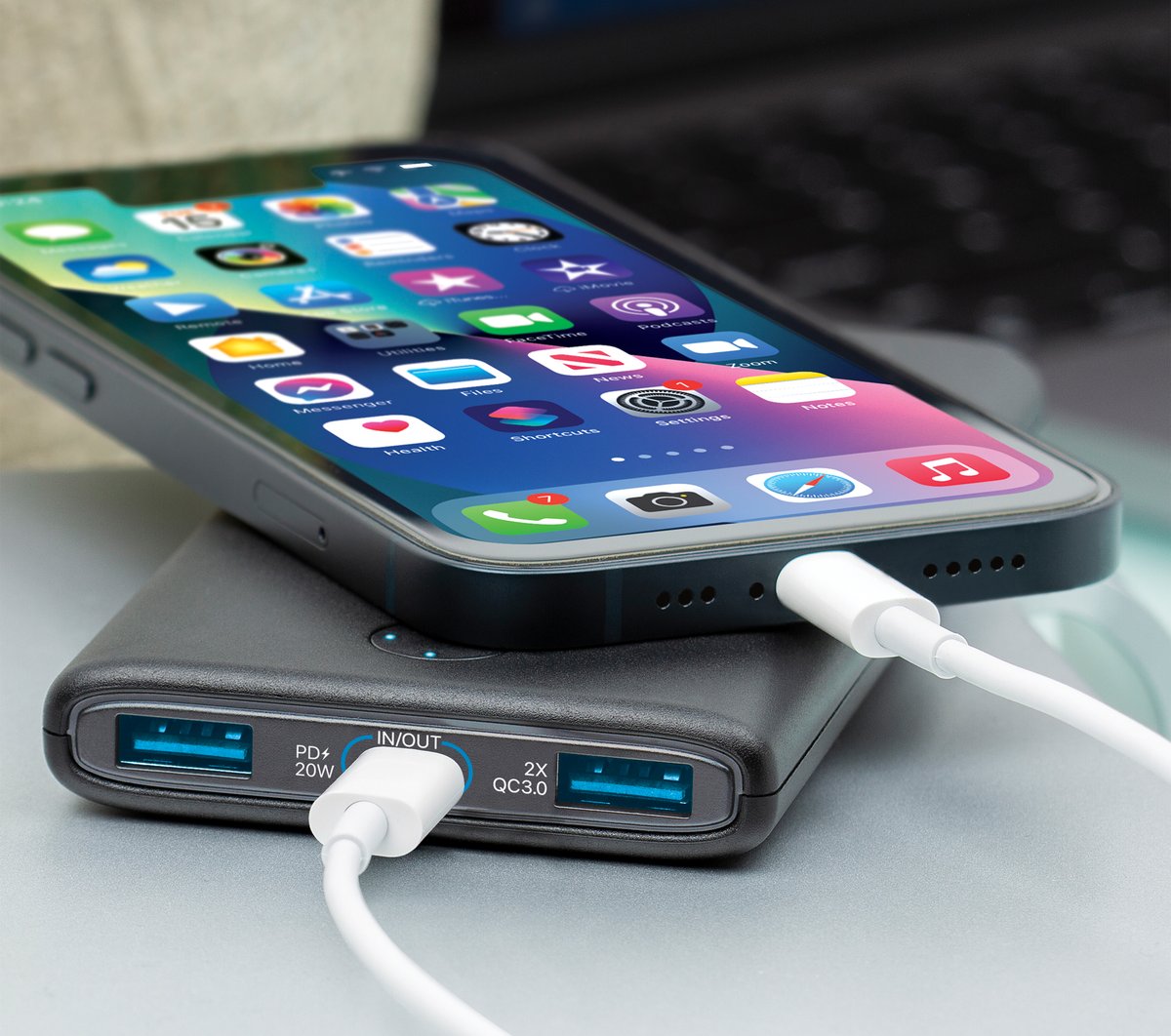 Skechers 10k 20W USB-C Portable Power Bank Charger - Clothing