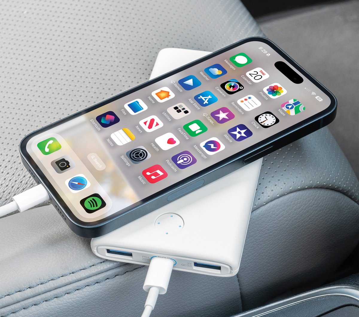 Skechers 10k 20W USB-C Portable Power Bank Charger - Clothing